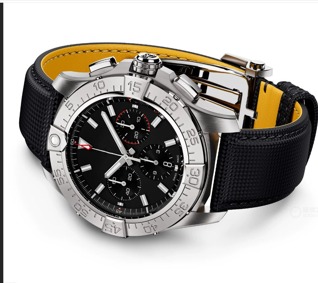 Breitling Avenger 5